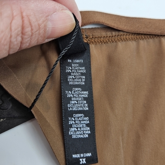 NWT Skims t-string thong jasper size 3x - Picture 4 of 11